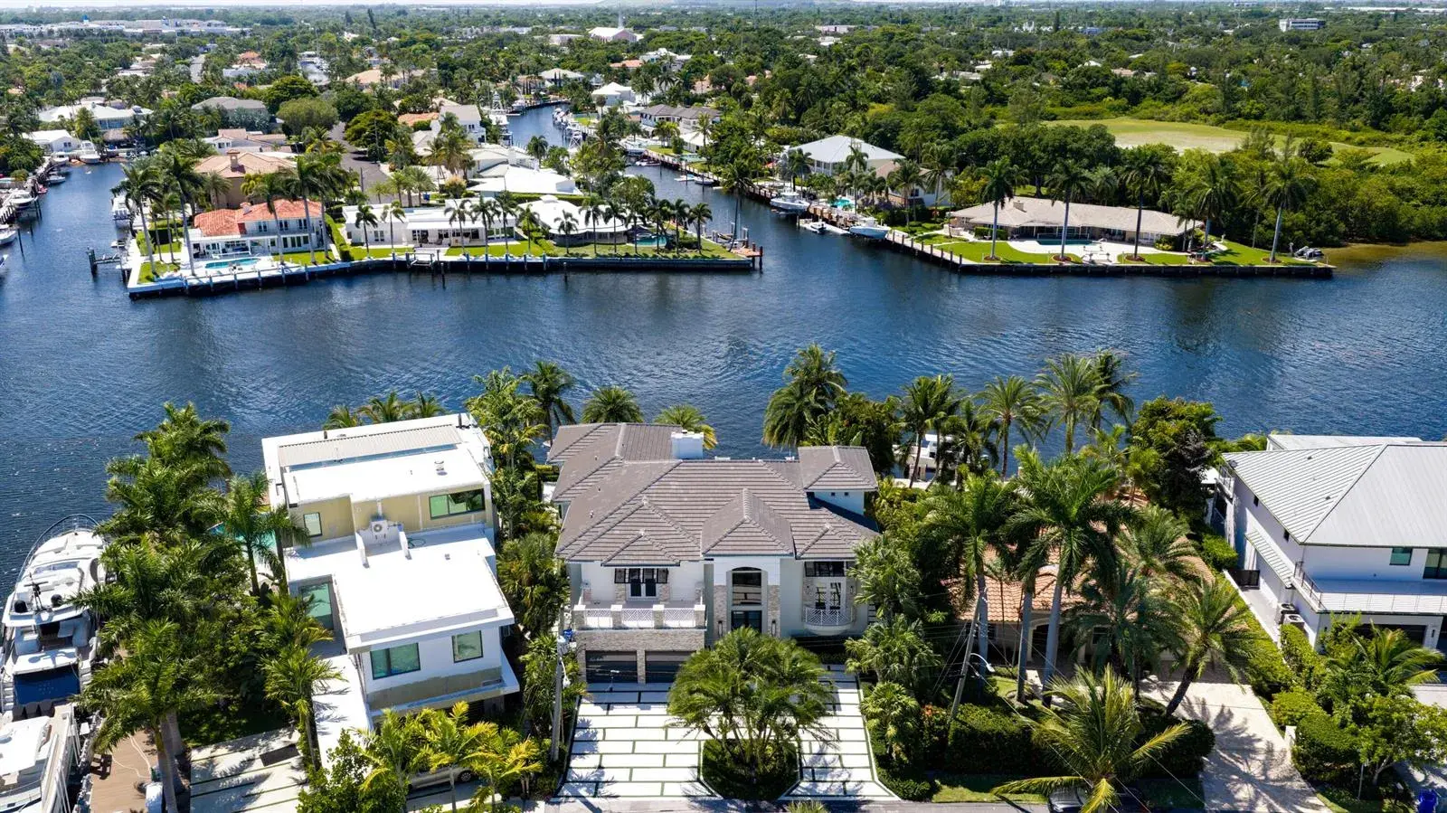 2307 N Riverside Drive, Pompano Beach FL 33062