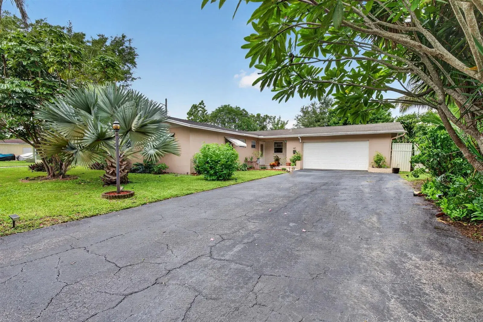 4 bedroom 2 bath Residential for sale at 167 NW 49TH Avenue, Plantation FL 33317