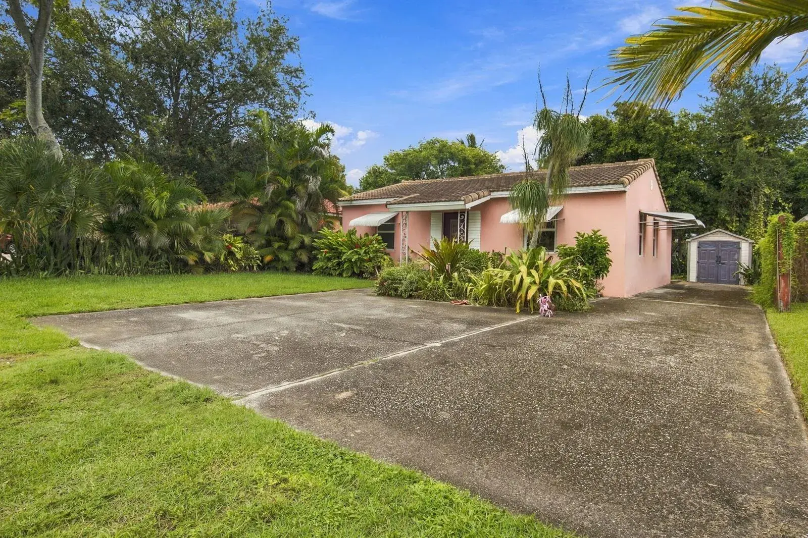 1524 NE 2ND Avenue, Fort Lauderdale FL 33304