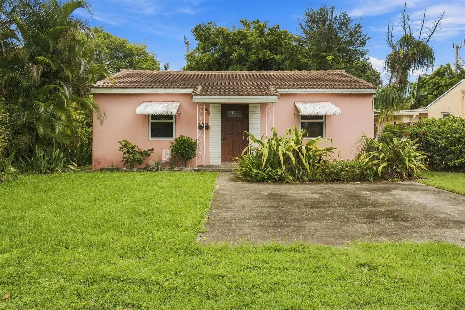 1524 NE 2ND Avenue, Fort Lauderdale FL 33304