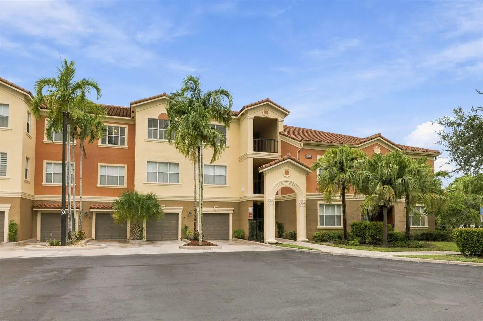 2 bedroom 2 bath Residential for sale at 4700 SW 160TH Avenue # 433, Miramar FL 33027