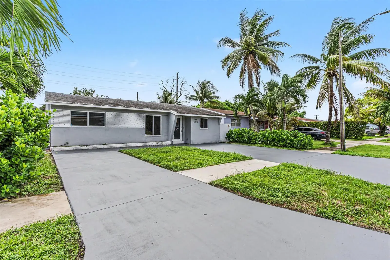 4 bedroom 3 bath Residential for sale at 6320 ADAMS Street, Hollywood FL 33023