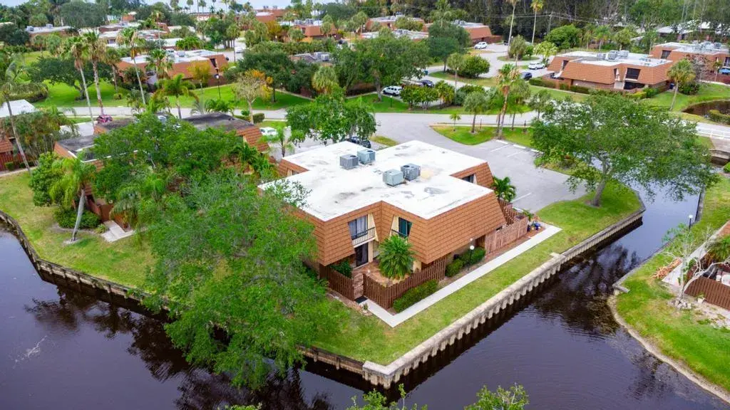 825 Center Street # 30b, Jupiter FL 33458