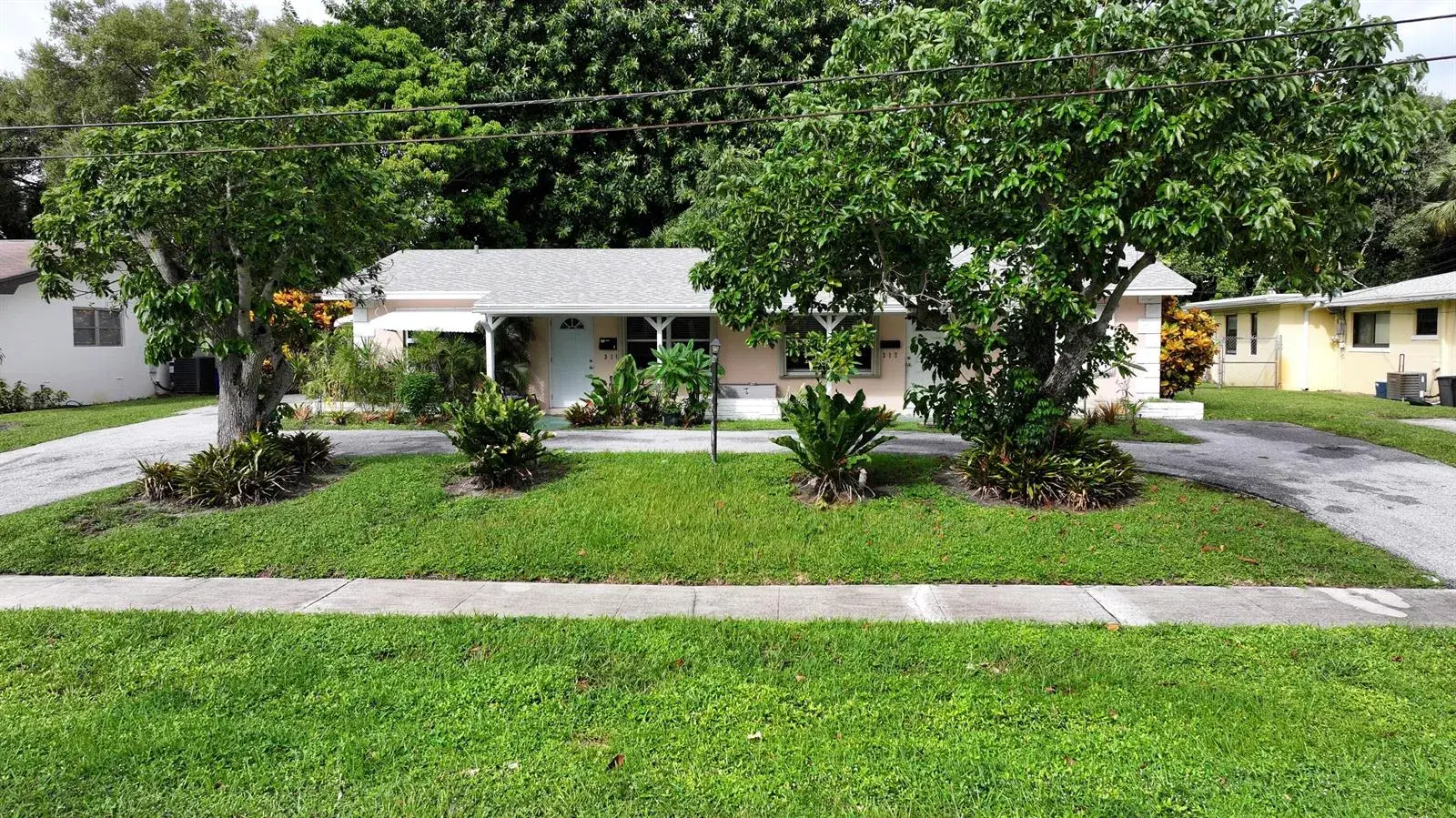 Residential Income for sale at 315 Northlake Drive, North Palm Beach FL 33408