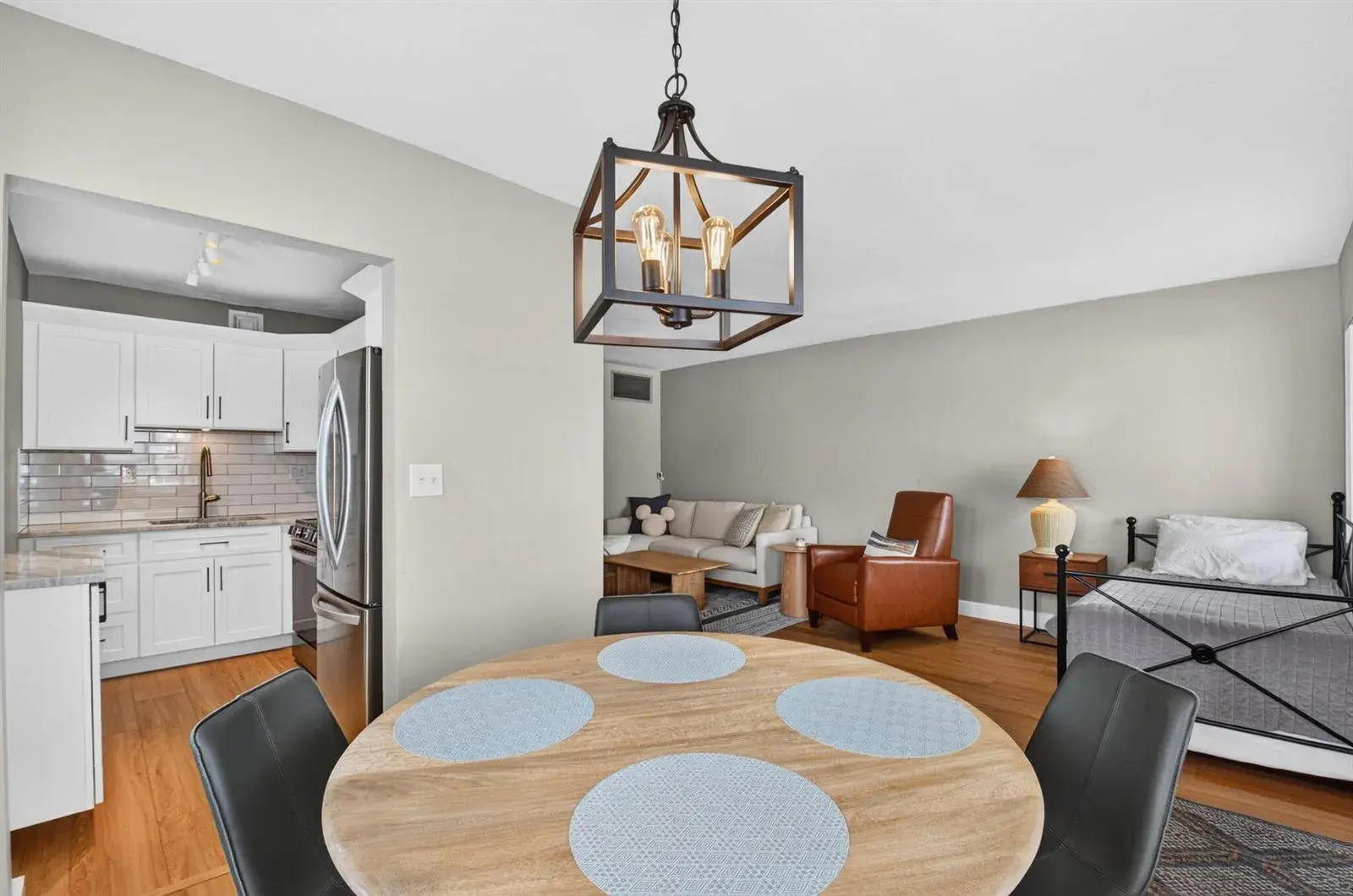 2290 SUNSET Avenue # 20, FL 33461