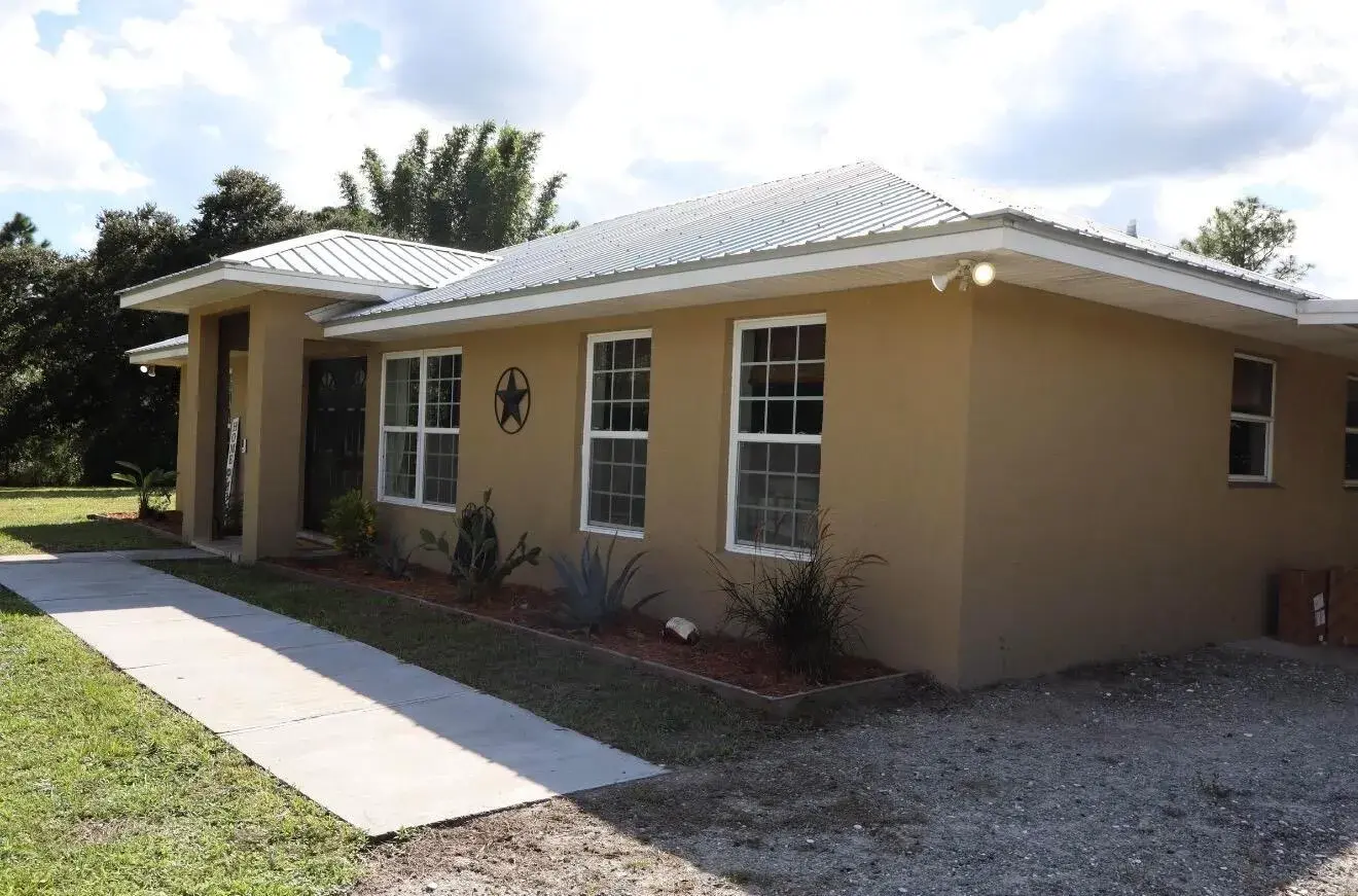 13351 NE 22nd Avenue, Okeechobee FL 34972