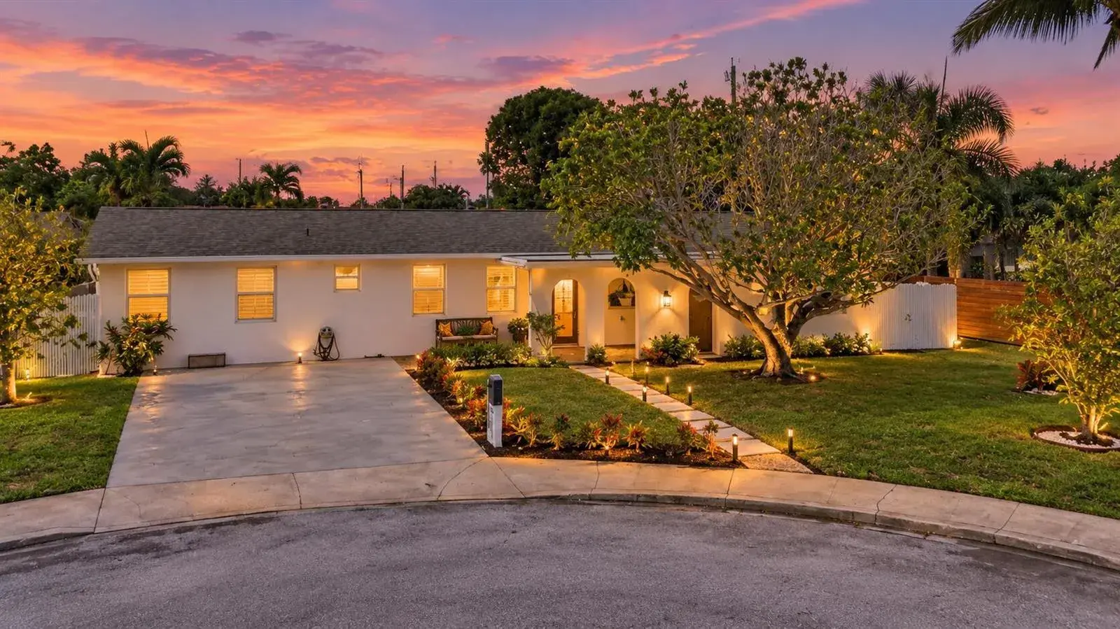 1409 Richard Lane, FL 33460