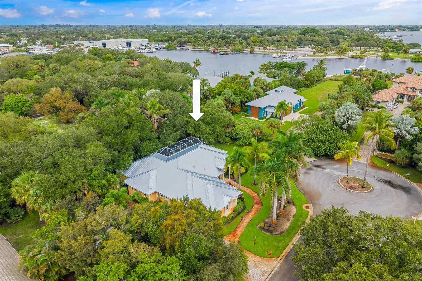 3650 SE SEA POINT Court, Stuart FL 34997