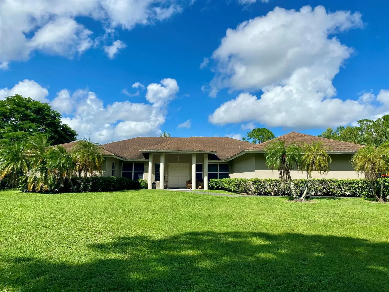 4 bedroom 3 bath Residential for sale at 15095 110th Avenue N, Jupiter FL 33478