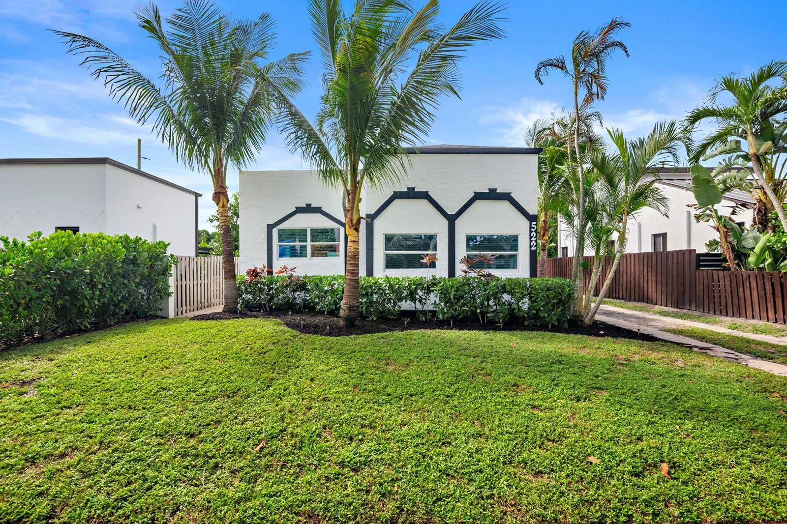 2 bedroom 1 bath Residential for sale at 522 Upland Road, West Palm Beach FL 33401