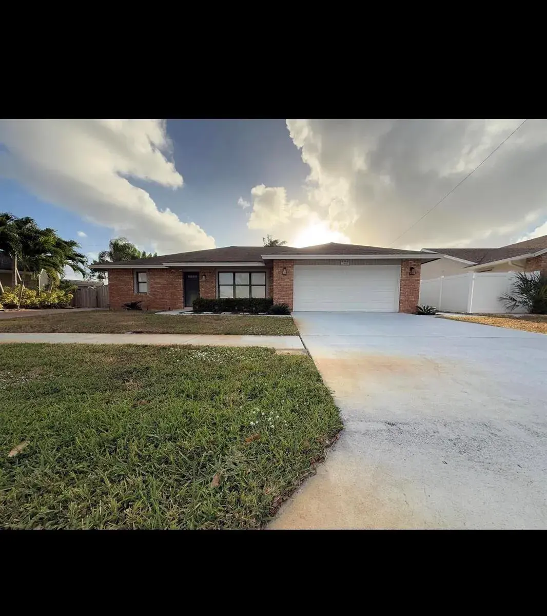 3 bedroom 2 bath Residential for sale at 1007 WYNNDALE Way, Lantana FL 33462