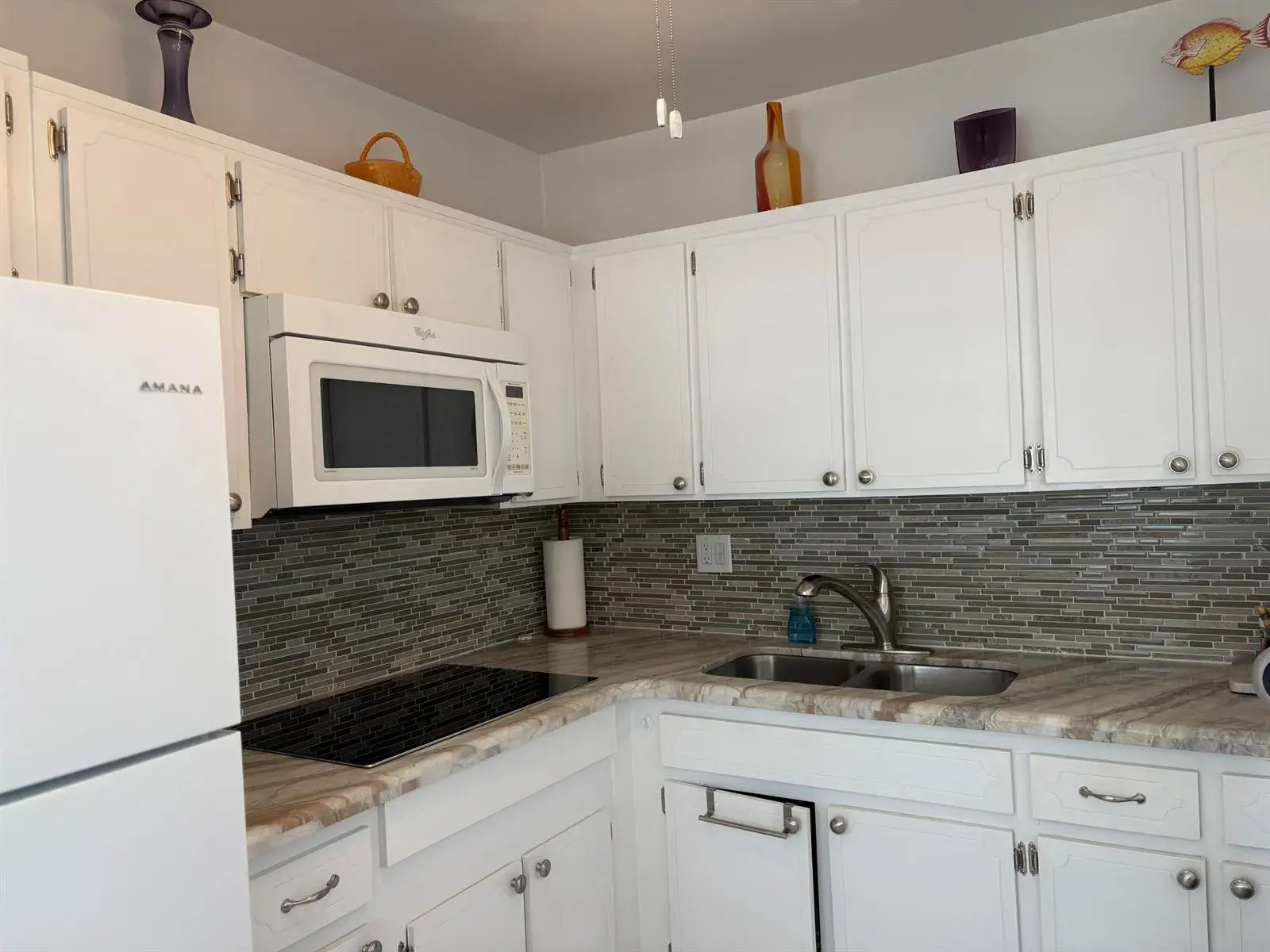 2960 Cynthia Lane # 202, FL 33461
