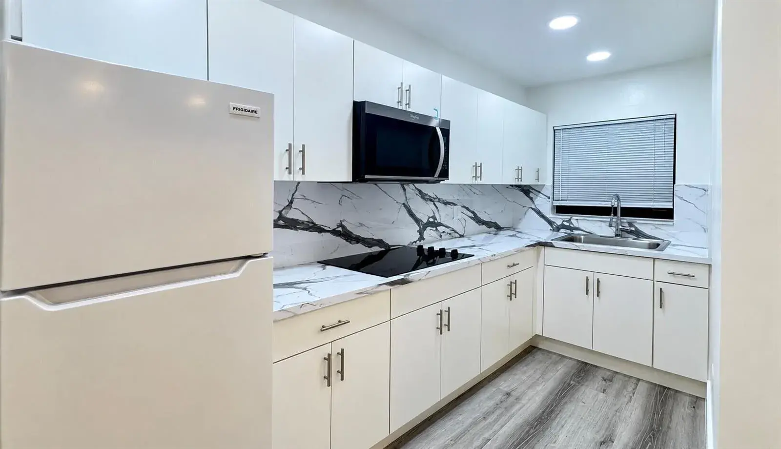 590 NE 15th Avenue, Fort Lauderdale FL 33301