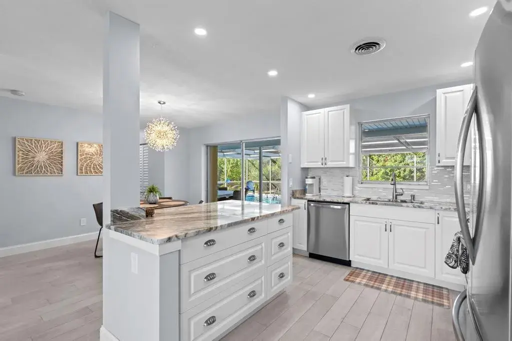 1593 NE 24th Street, Jensen Beach FL 34957