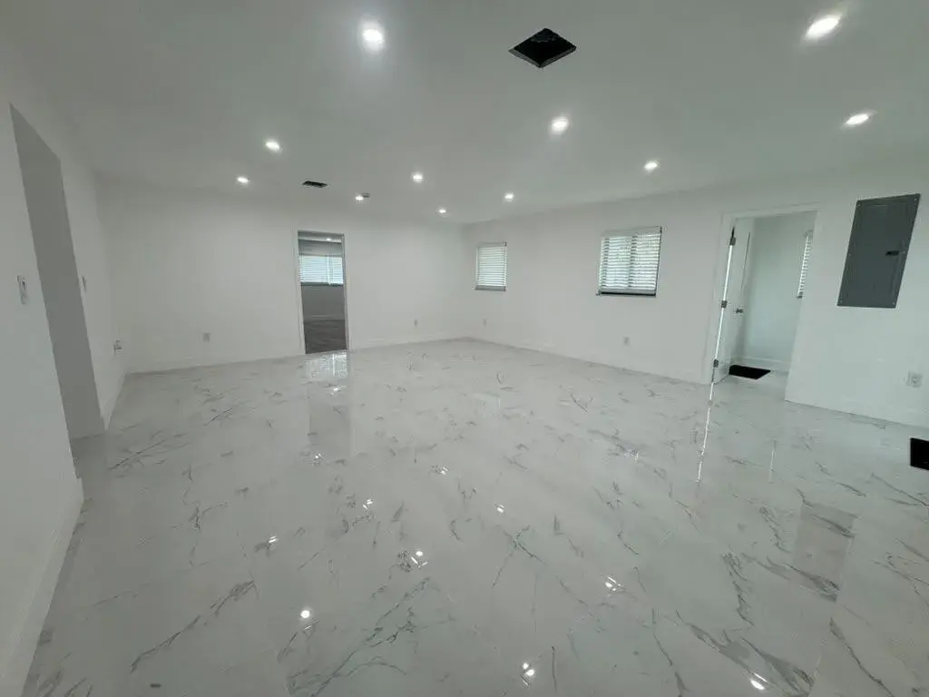 1031 NW 10TH Avenue, Fort Lauderdale FL 33311