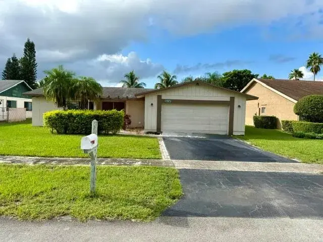 9454 NW 46TH Street, Sunrise FL 33351