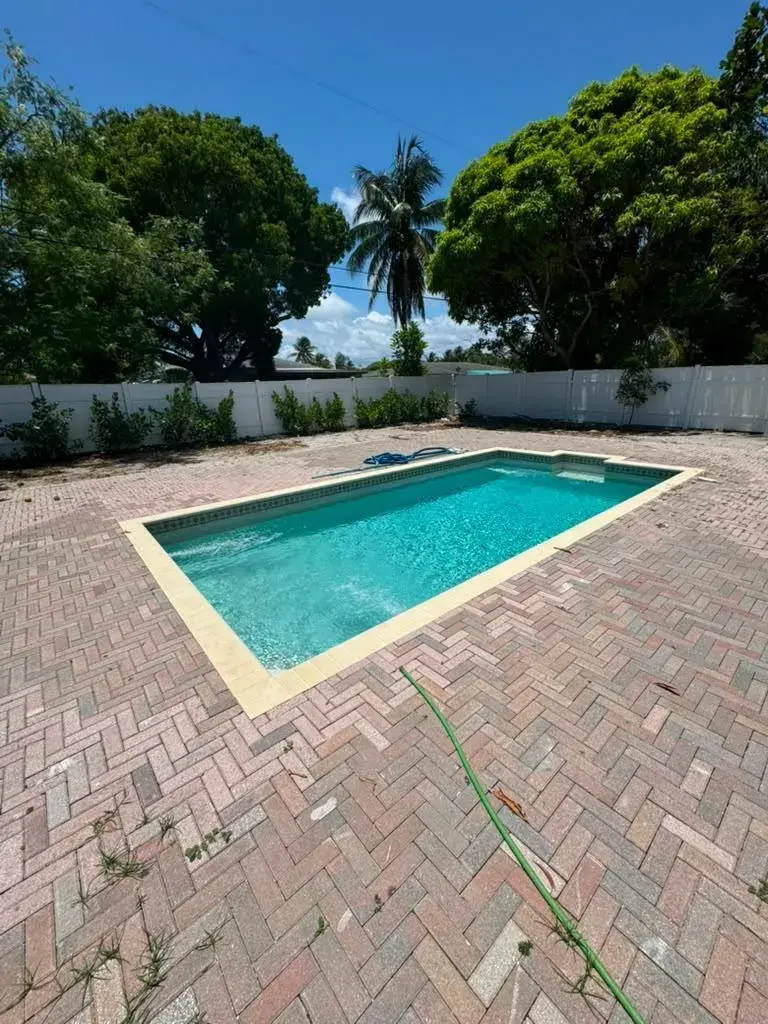 330 CYPRESS Drive, Lake Park FL 33403