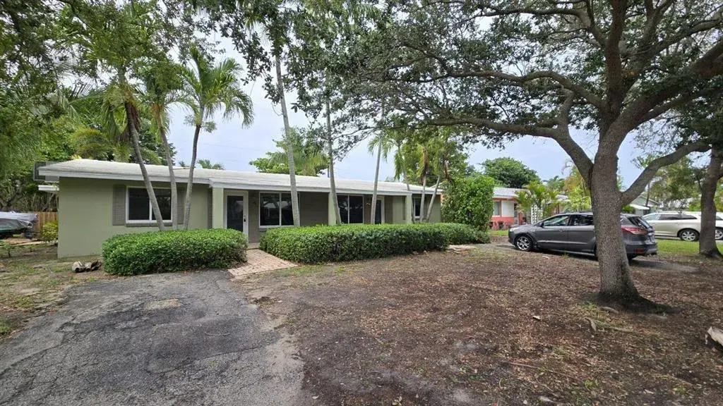 Residential Income for sale at 1401 NE 21ST Street # 2, Wilton Manors FL 33305