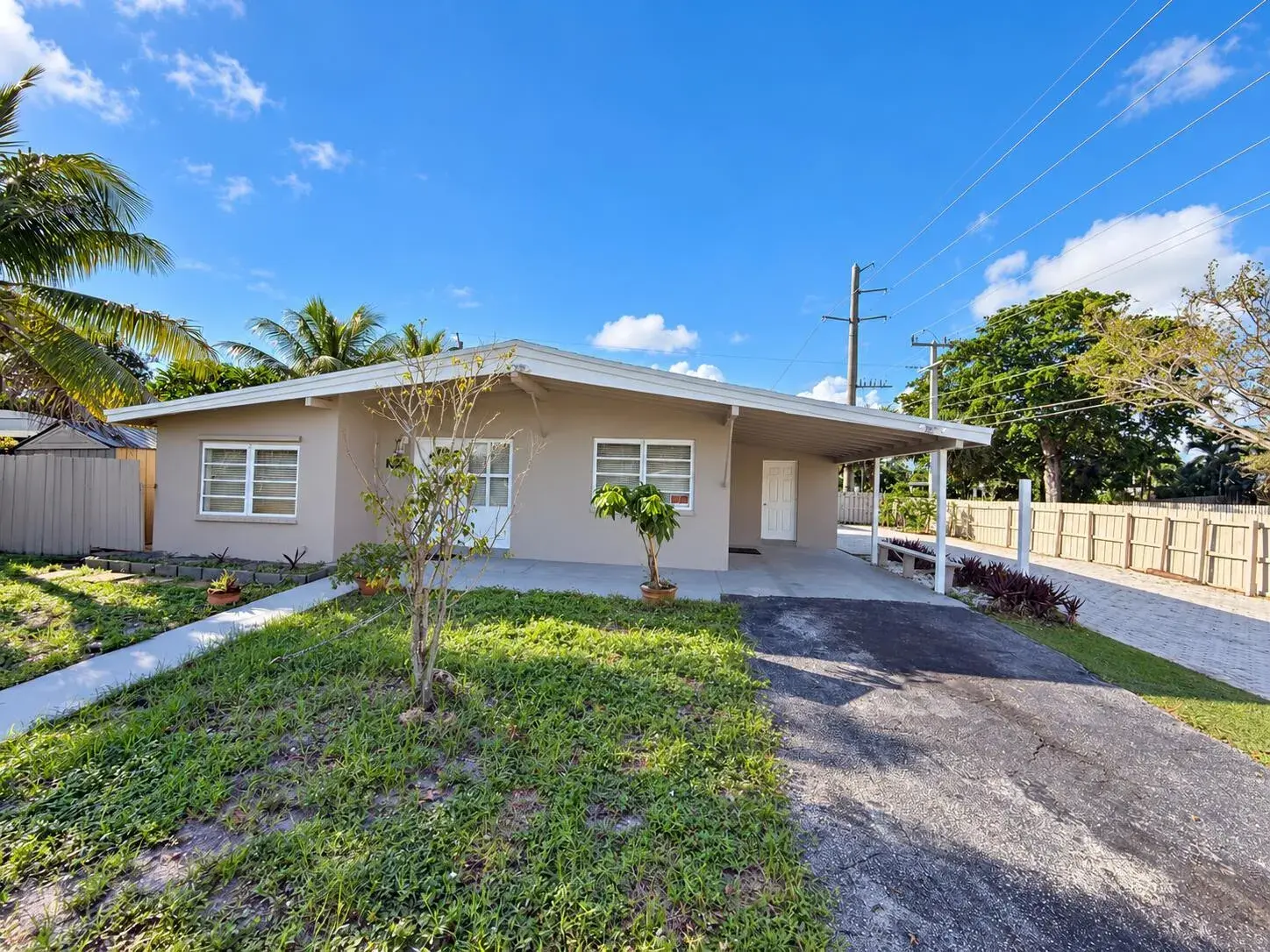 3 bedroom 2 bath Residential for sale at 1500 NE 42ND Court, Pompano Beach FL 33064