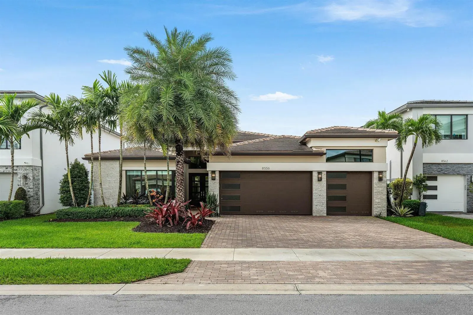 4 bedroom 4 bath Residential for sale at 8556 CRYSTAL DOWNS Avenue, Boca Raton FL 33434