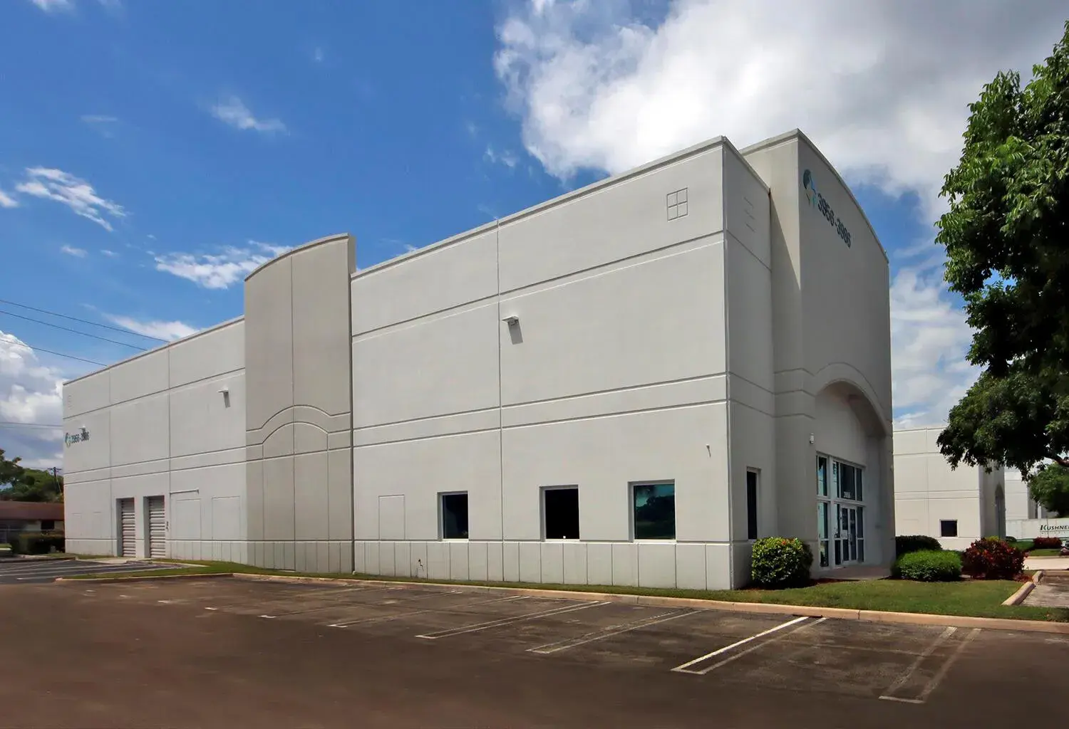 Commercial Sale for sale at 3986 Pembroke Road, Hollywood FL 33021