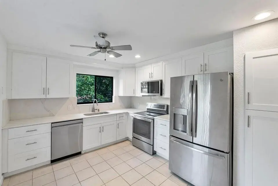 5720 Coach House Circle, Boca Raton FL 33486