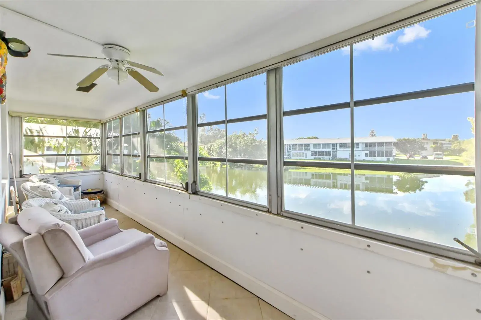 2 bedroom 1 bath Residential for sale at 277 Northampton N, West Palm Beach FL 33417