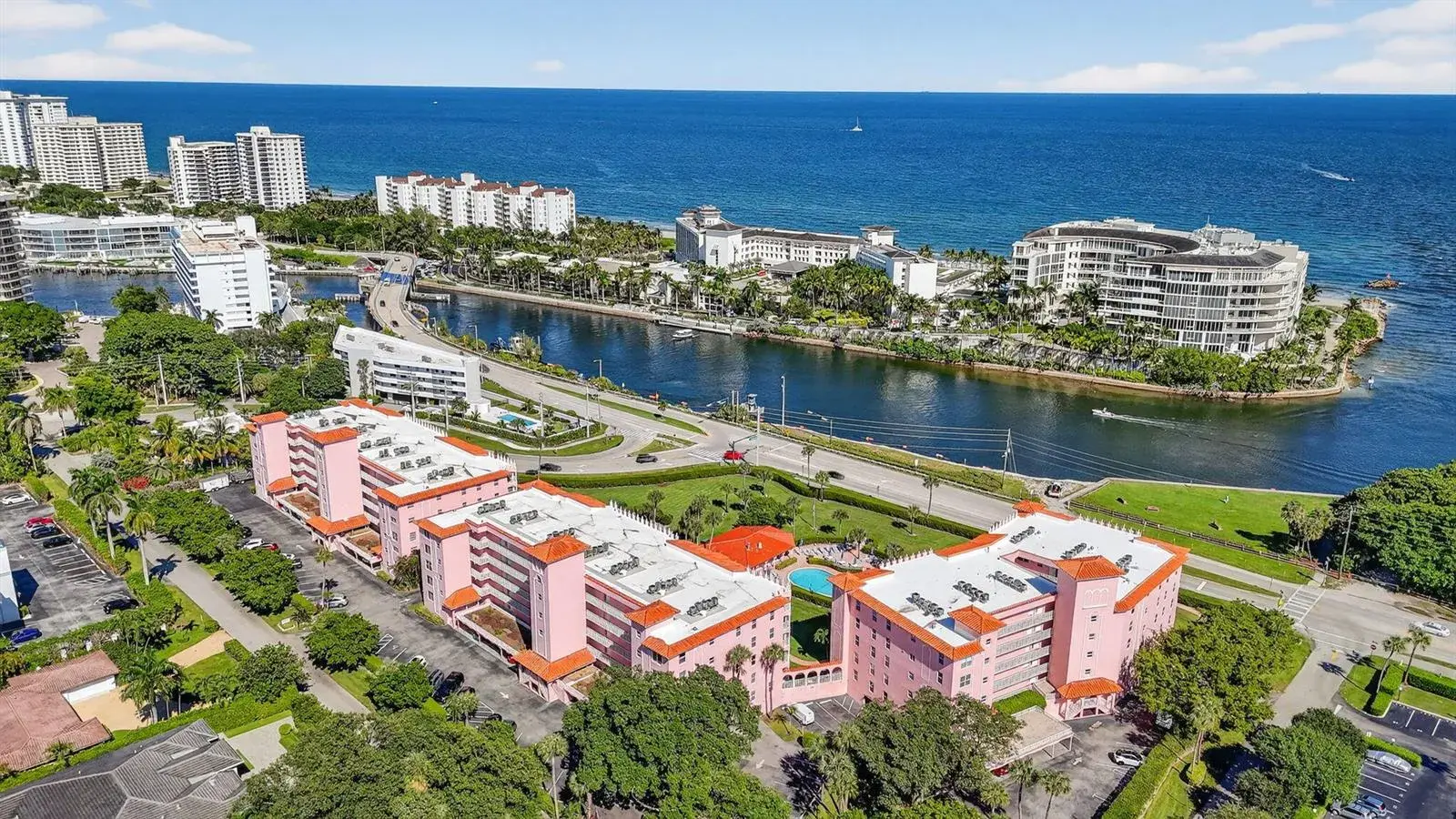 2 bedroom 2 bath Residential for sale at 1040 BANYAN Road # 4060, Boca Raton FL 33432