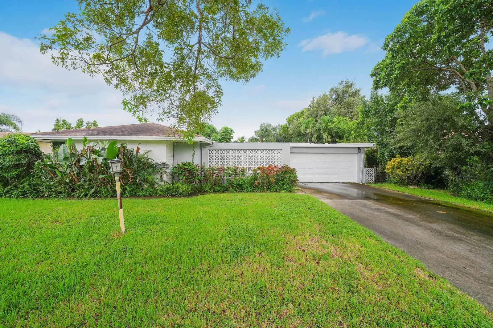 1612 42nd Street, West Palm Beach FL 33407