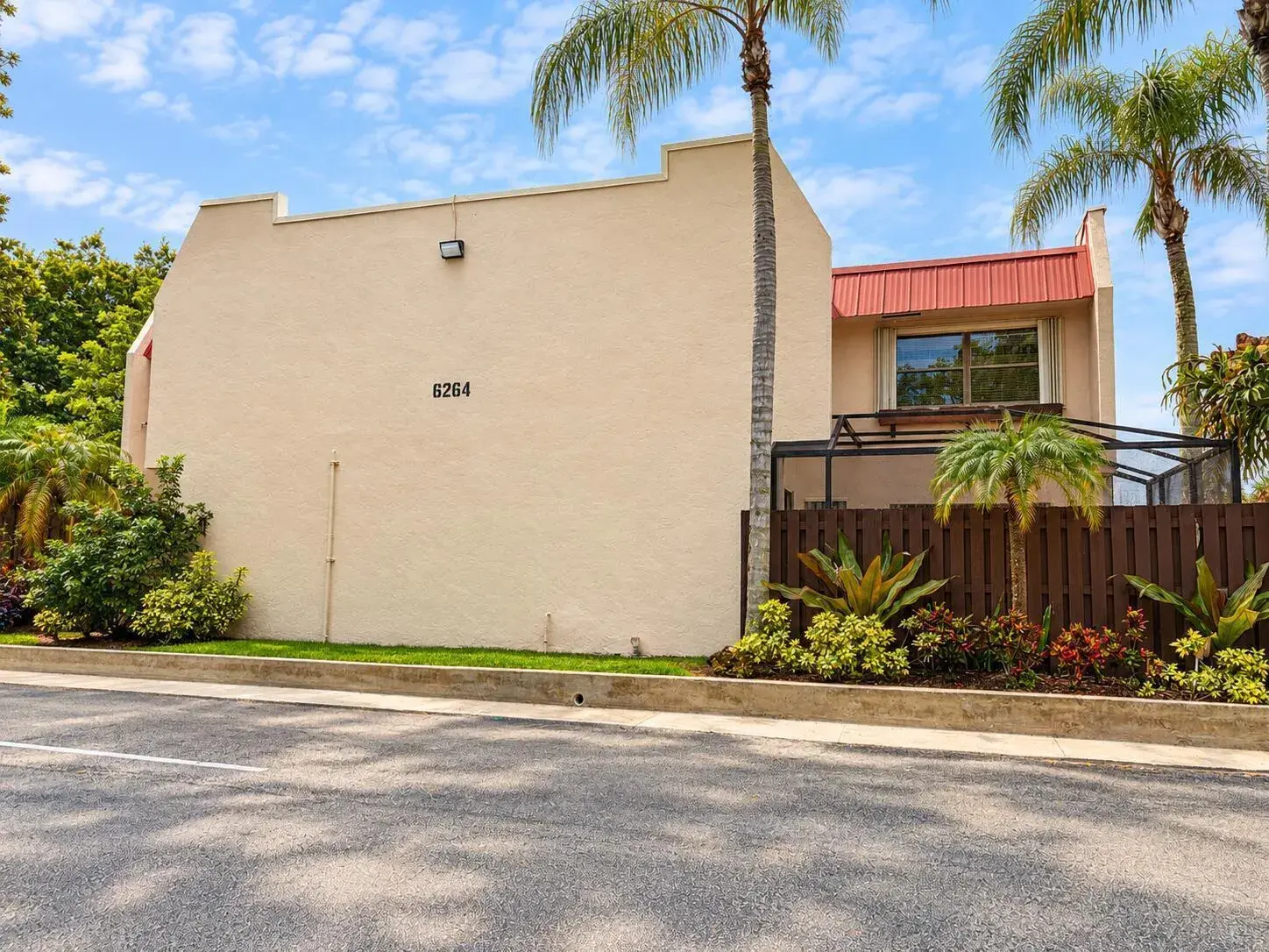 6264 Seven Springs Boulevard # A, FL 33463