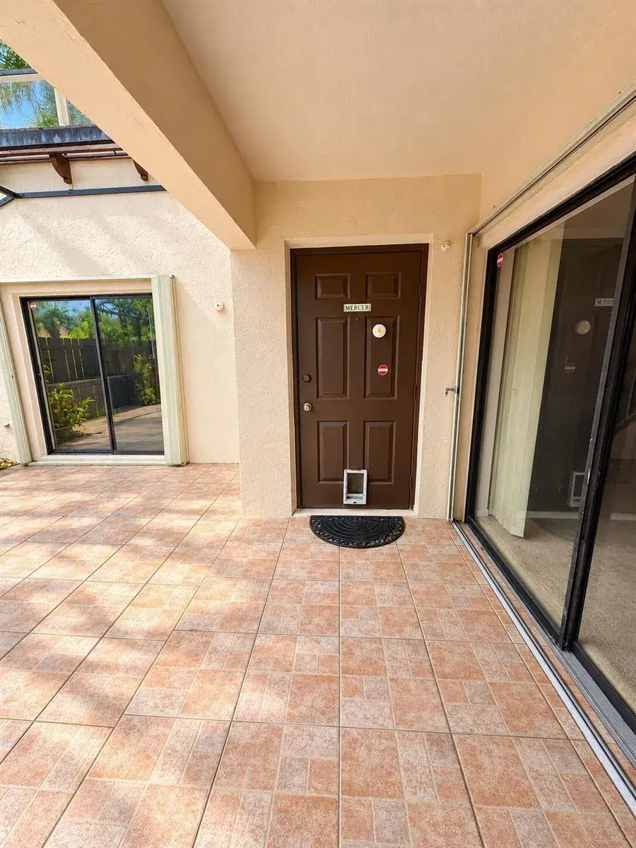 6264 Seven Springs Boulevard # A, FL 33463