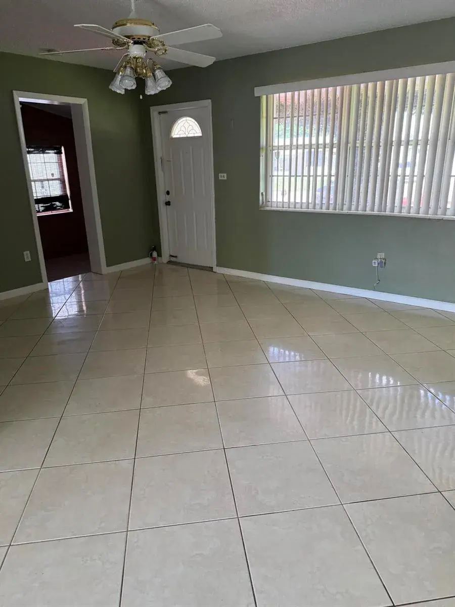 7440 FREEDOM Street, Hollywood FL 33024