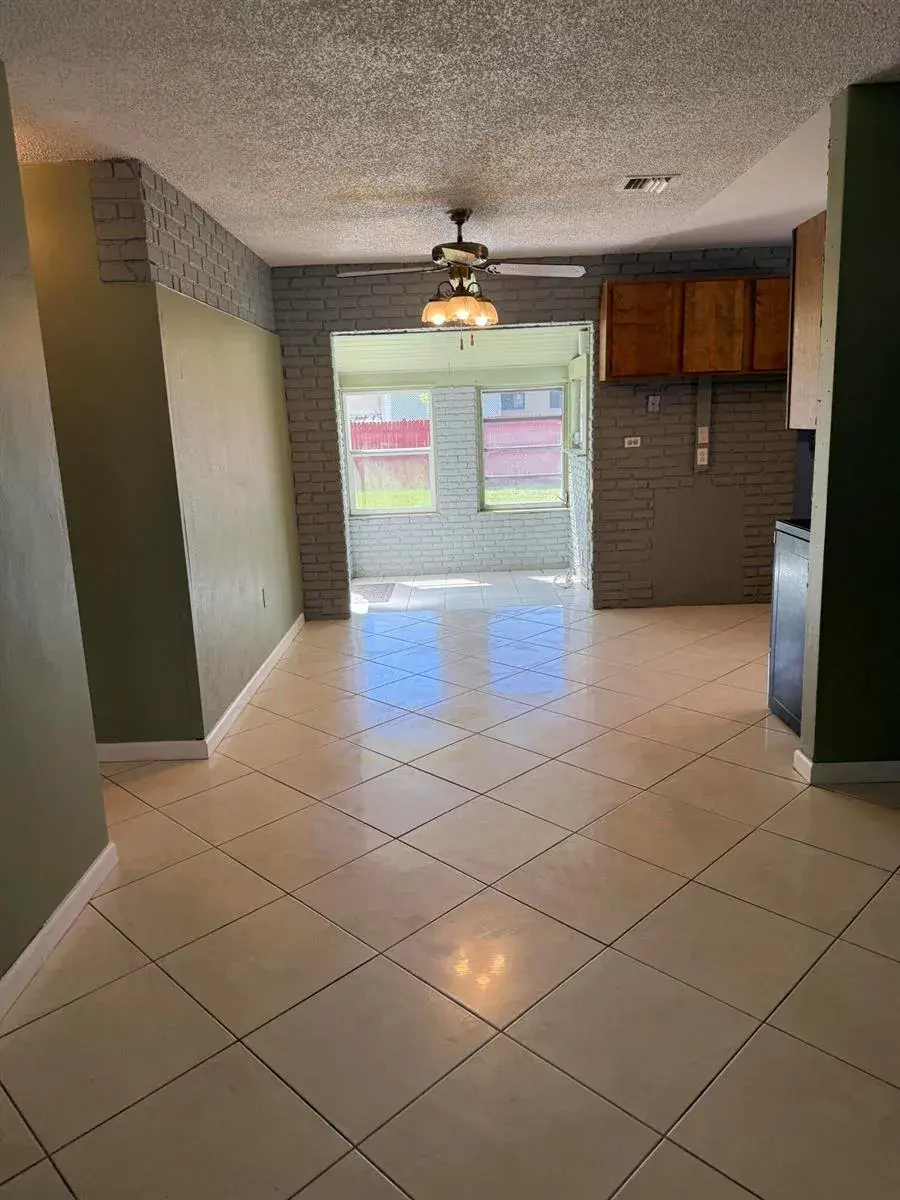 7440 FREEDOM Street, Hollywood FL 33024