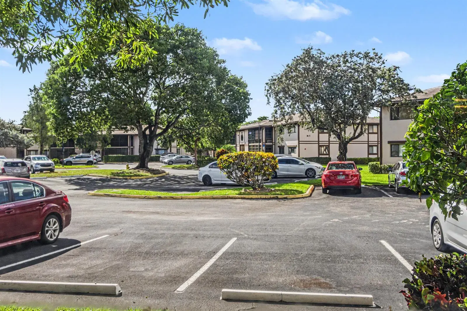 9584 N BELFORT Circle # 112, Tamarac FL 33321