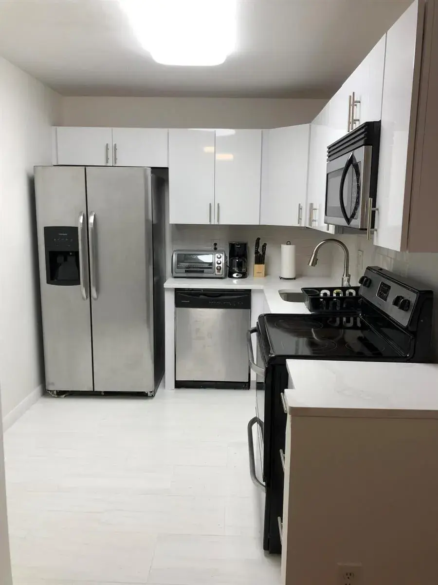 2 bedroom 2 bath Residential for sale at 480 NW 20TH Street # 2140, Boca Raton FL 33431