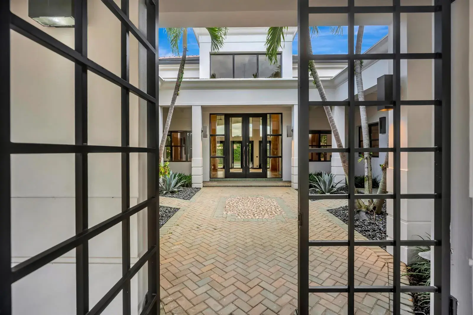414 Mariner Drive, Jupiter FL 33477