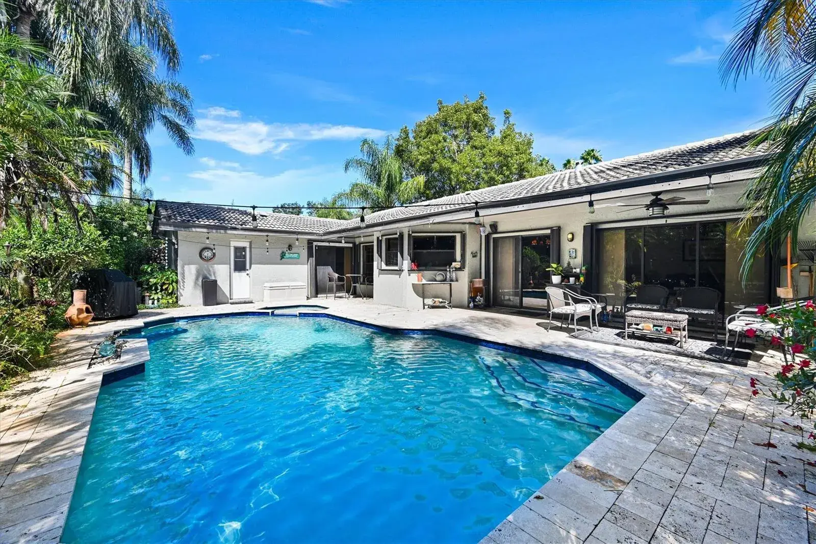 4 bedroom 2 bath Residential for sale at 11350 NW 1ST Place, Coral Springs FL 33071