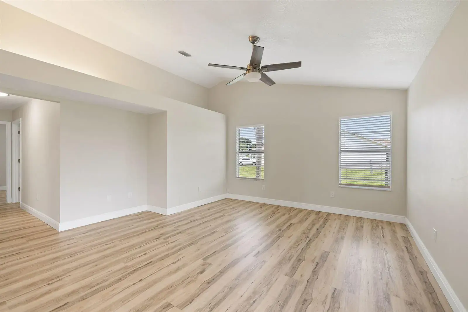 370 CAROL Drive NE, Palm Bay FL 32907
