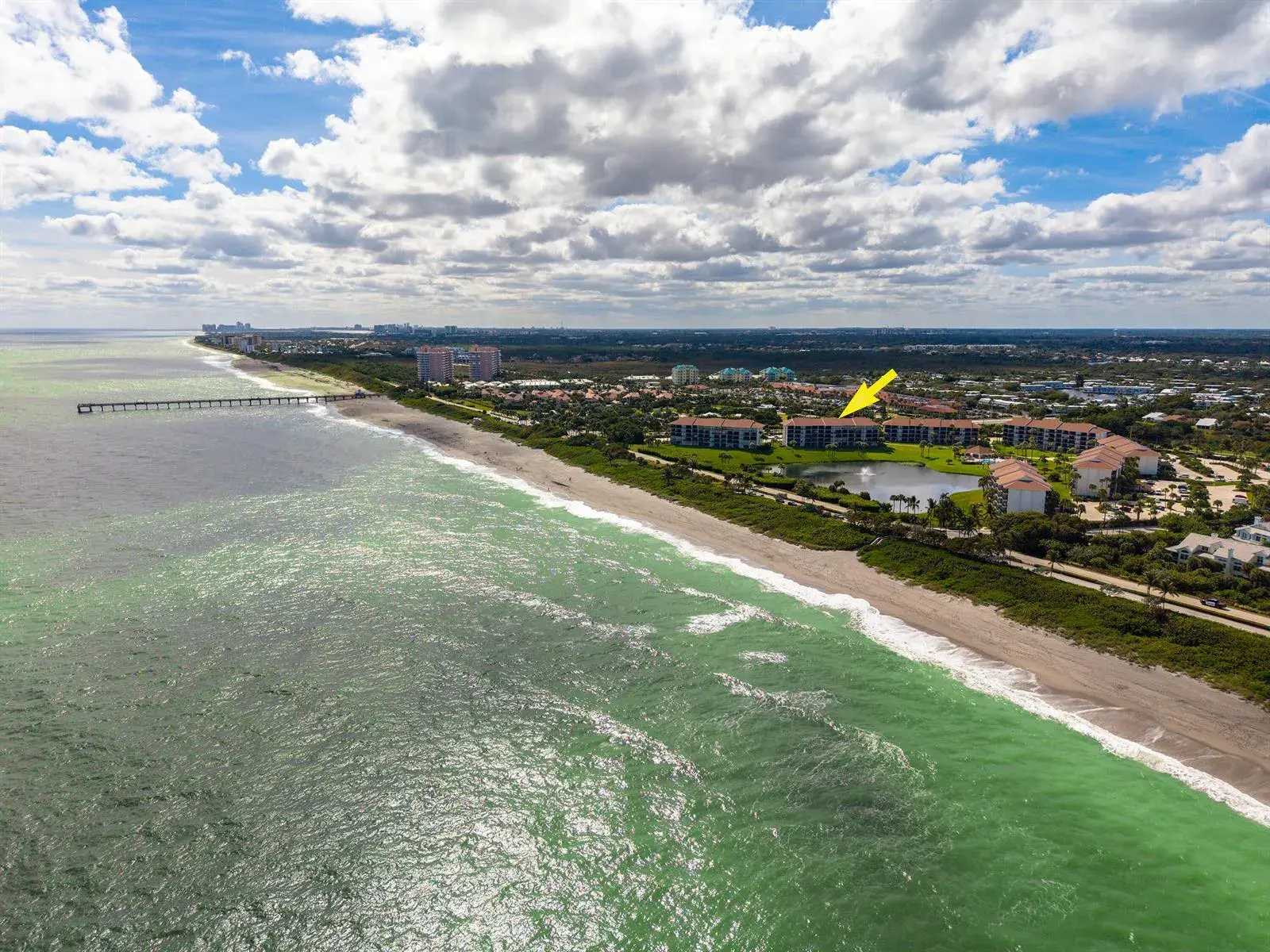 2 bedroom 2 bath Residential for sale at 601 S SEAS Drive # 204, Jupiter FL 33477