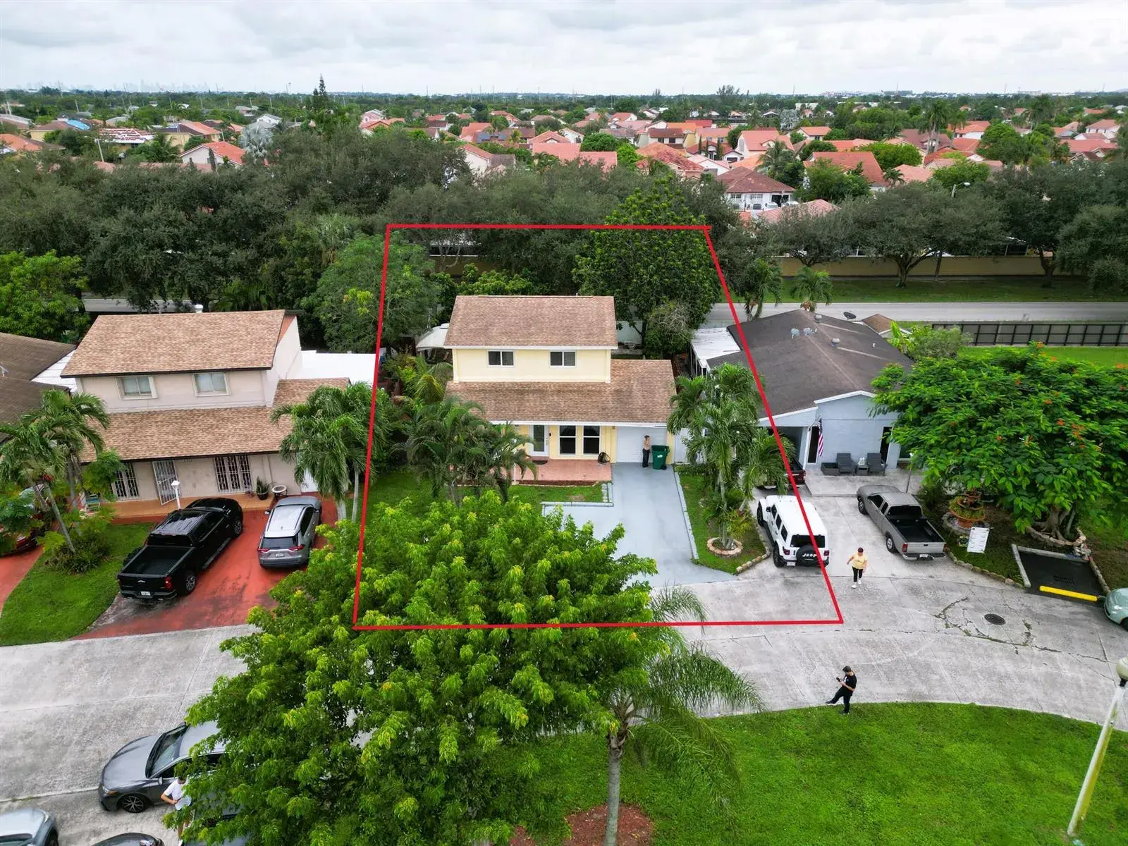 4 bedroom 2 bath Residential for sale at 5286 NW 192nd Lane, Miami Gardens FL 33055