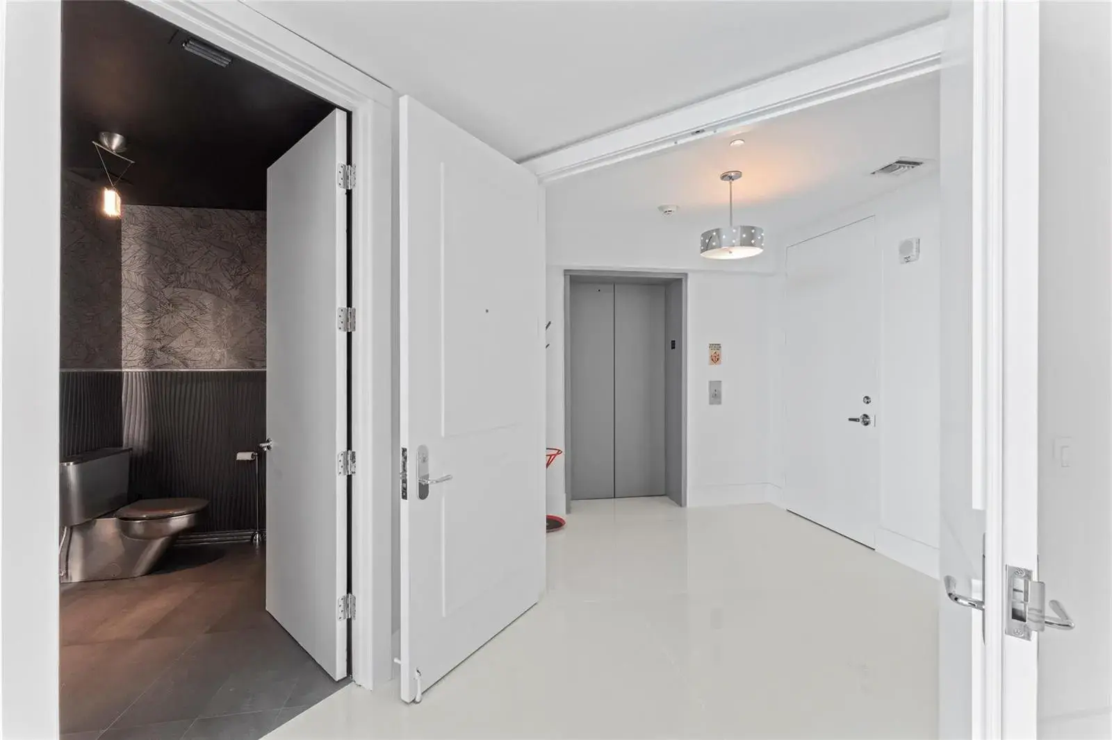 5959 COLLINS Avenue # 1203, Miami Beach FL 33140