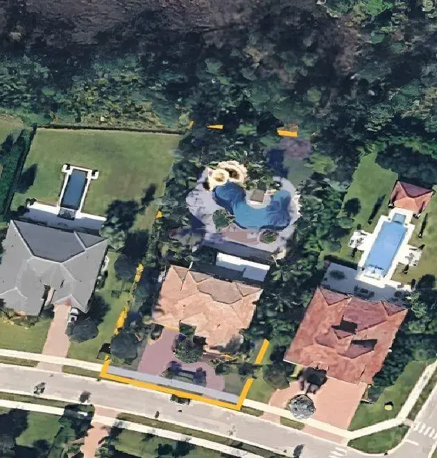 7 bedroom 6 bath Residential for sale at 8177 SE Red Root Way, Jupiter FL 33458