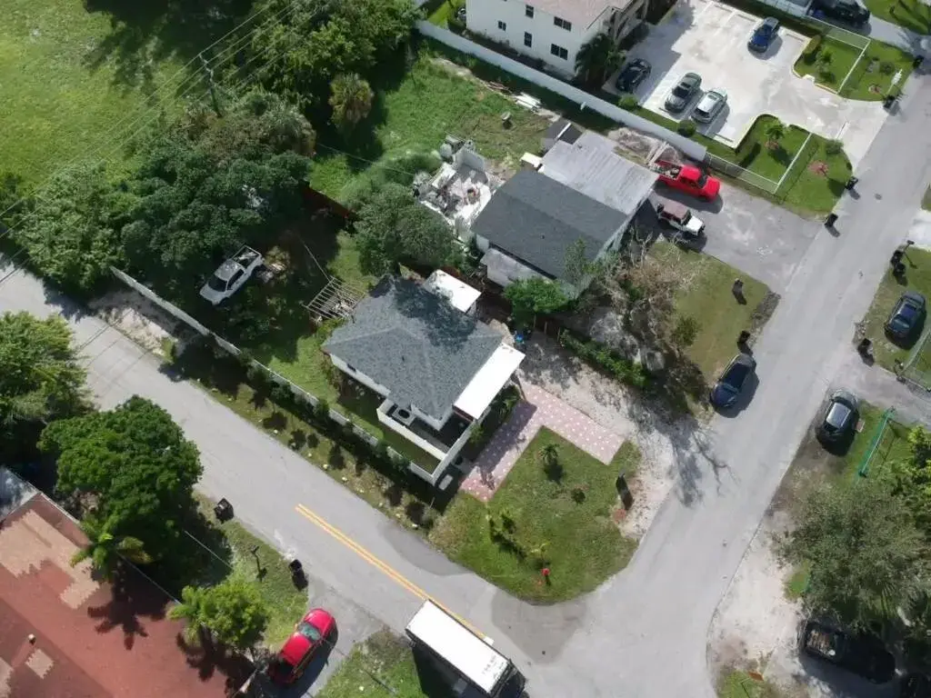 1044 NW 4TH Avenue, Fort Lauderdale FL 33311