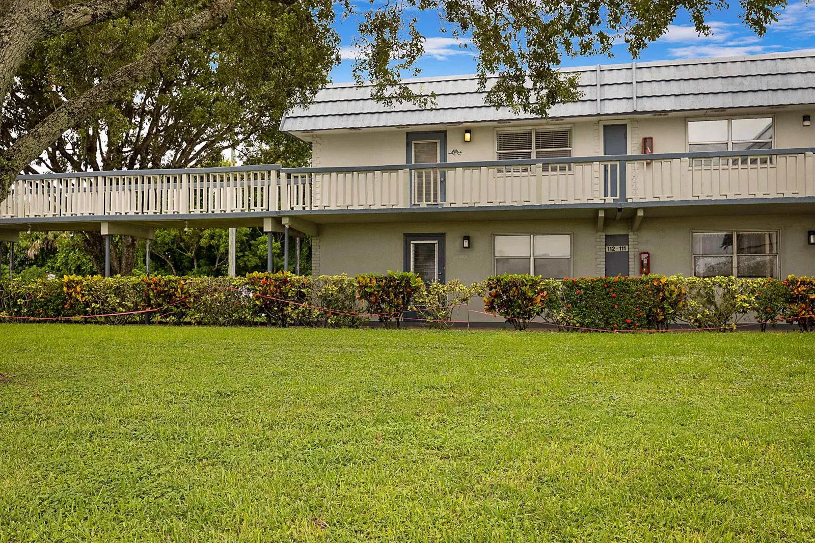2 bedroom 2 bath Residential for sale at 136 Tuscany B, Delray Beach FL 33446