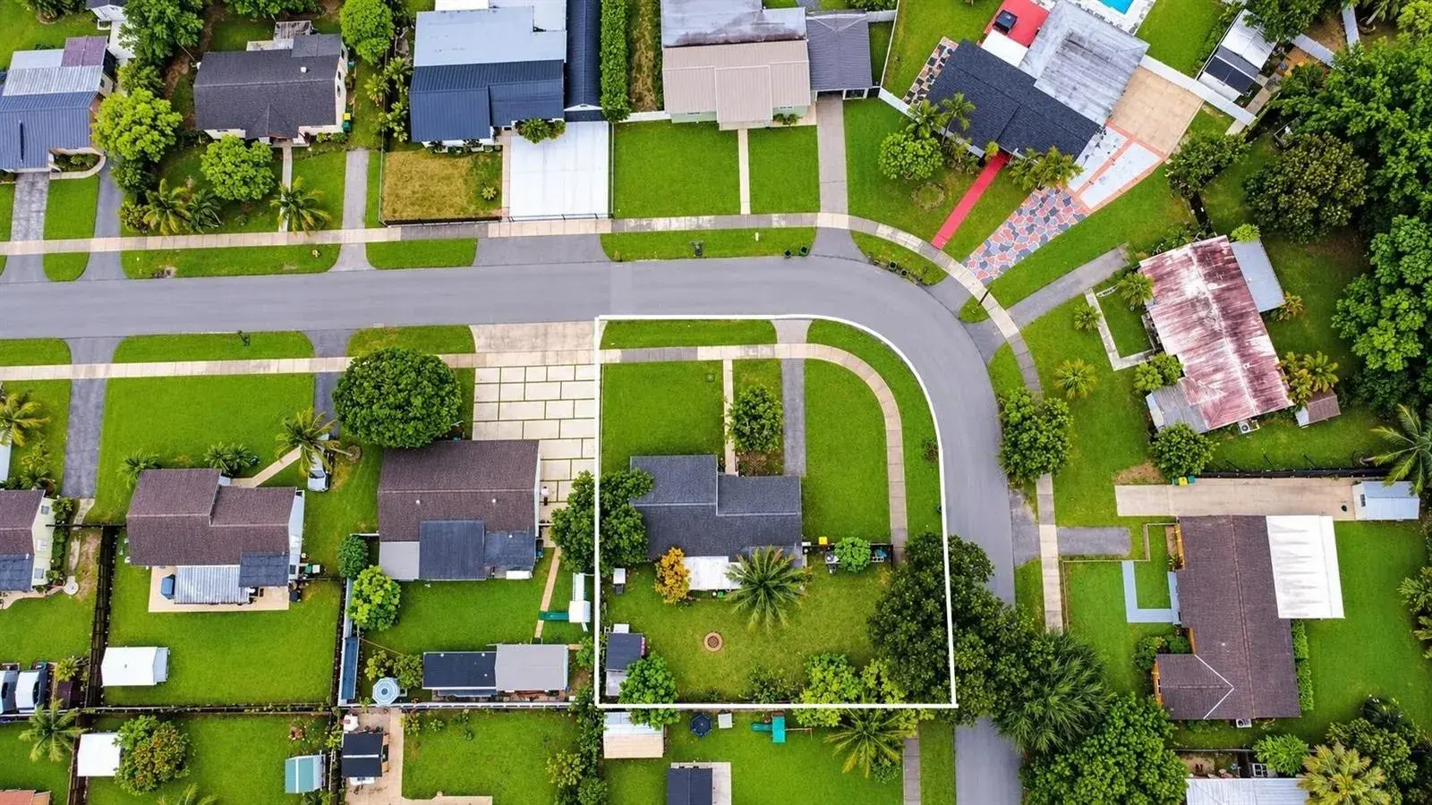 3 bedroom 2 bath Residential for sale at 465 NW 16TH Street, Homestead FL 33030