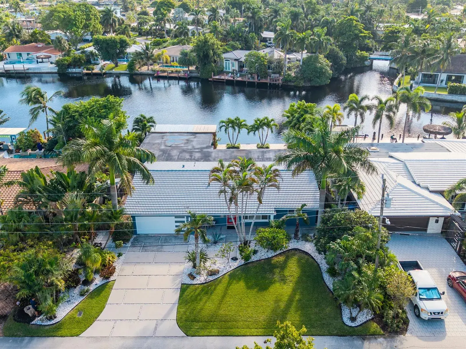 4 bedroom 3 bath Residential for sale at 4100 NE 15TH Terrace, Oakland Park FL 33334