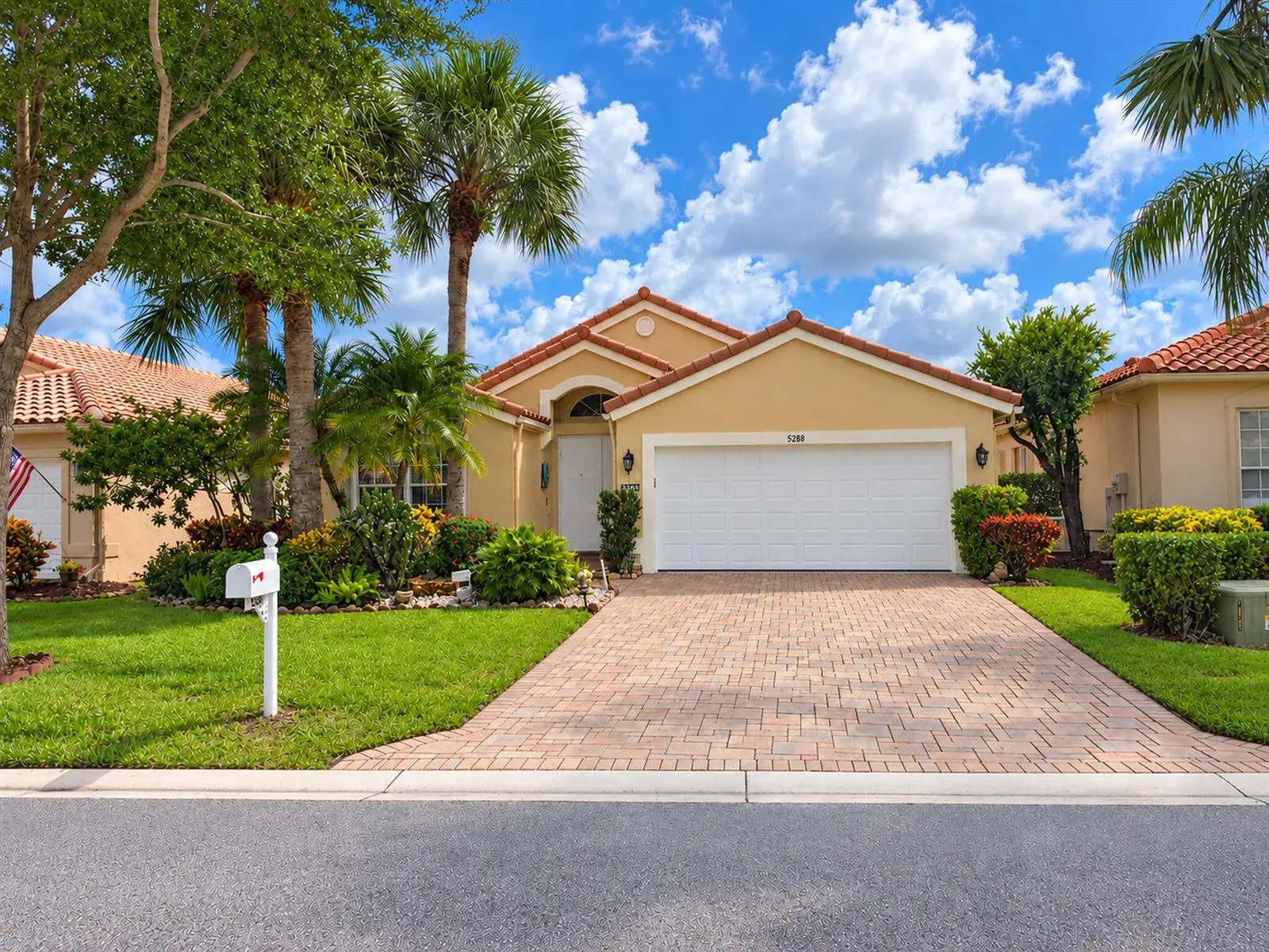 5288 GREY BIRCH Lane, Boynton Beach FL 33437
