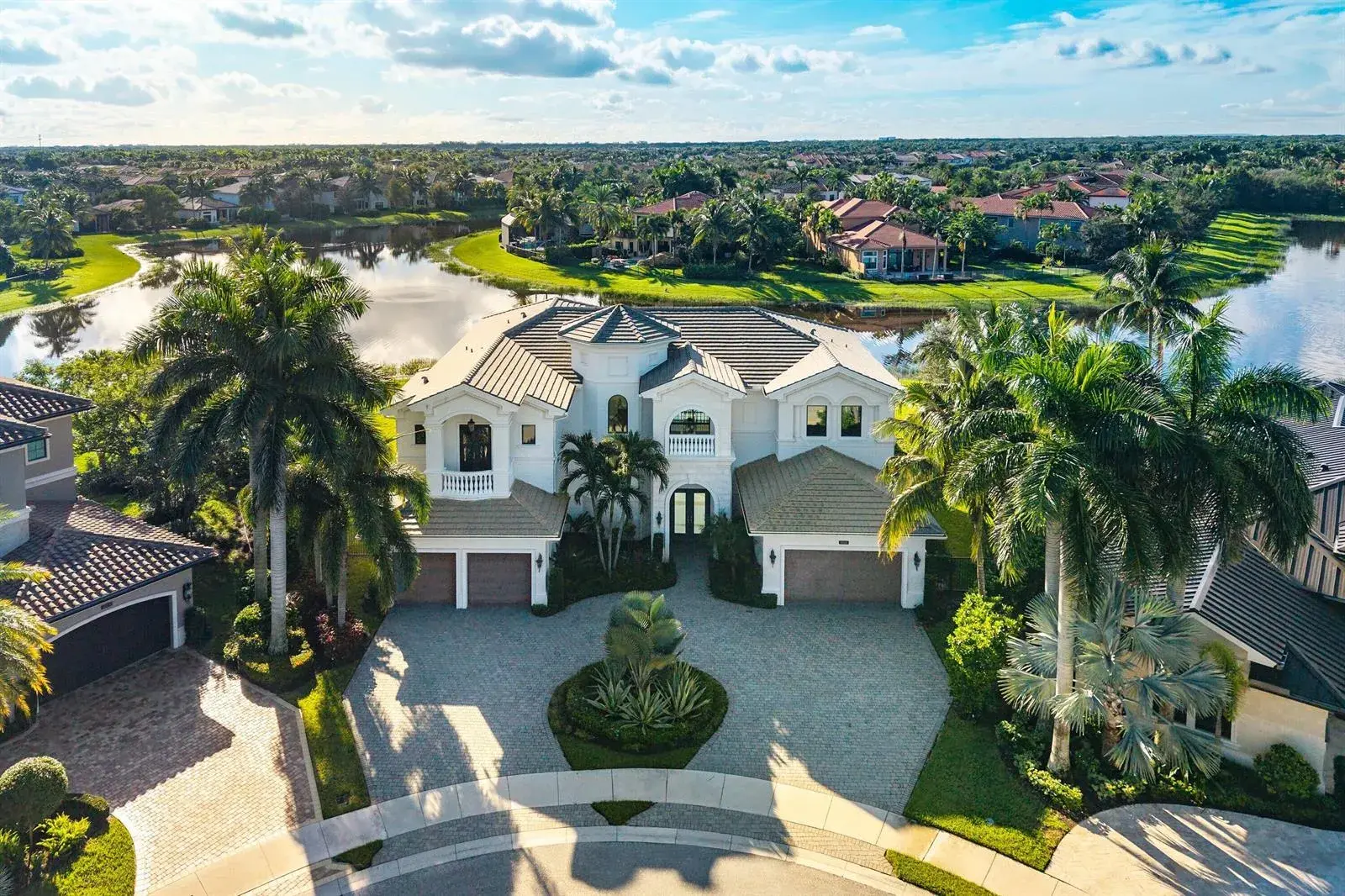 5 bedroom 6 bath Residential for sale at 16526 Fleur De Lis Way, Delray Beach FL 33446