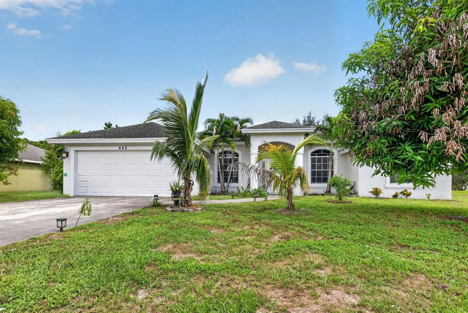 4 bedroom 2 bath Residential for sale at 422 SW TULIP Boulevard, Port St. Lucie FL 34953