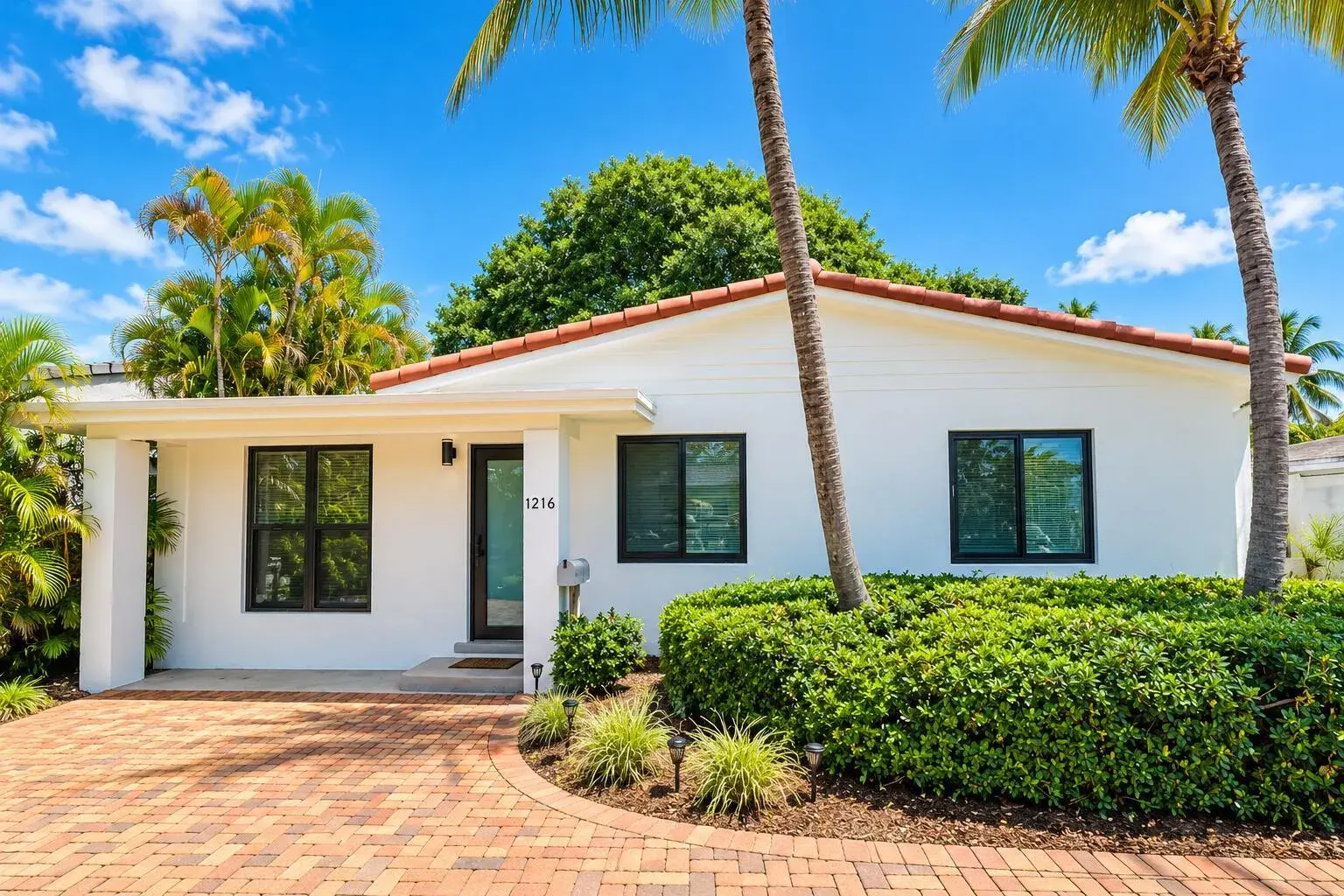 3 bedroom 2 bath Residential for sale at 1216 NE 16th Terrace, Fort Lauderdale FL 33304
